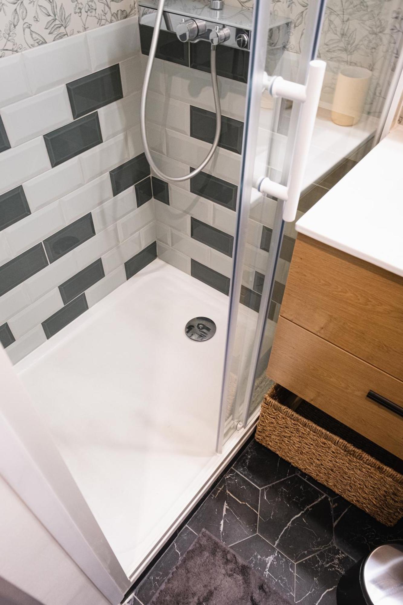 Sublime 3 Rooms Showers Bois-Colombes Zewnętrze zdjęcie